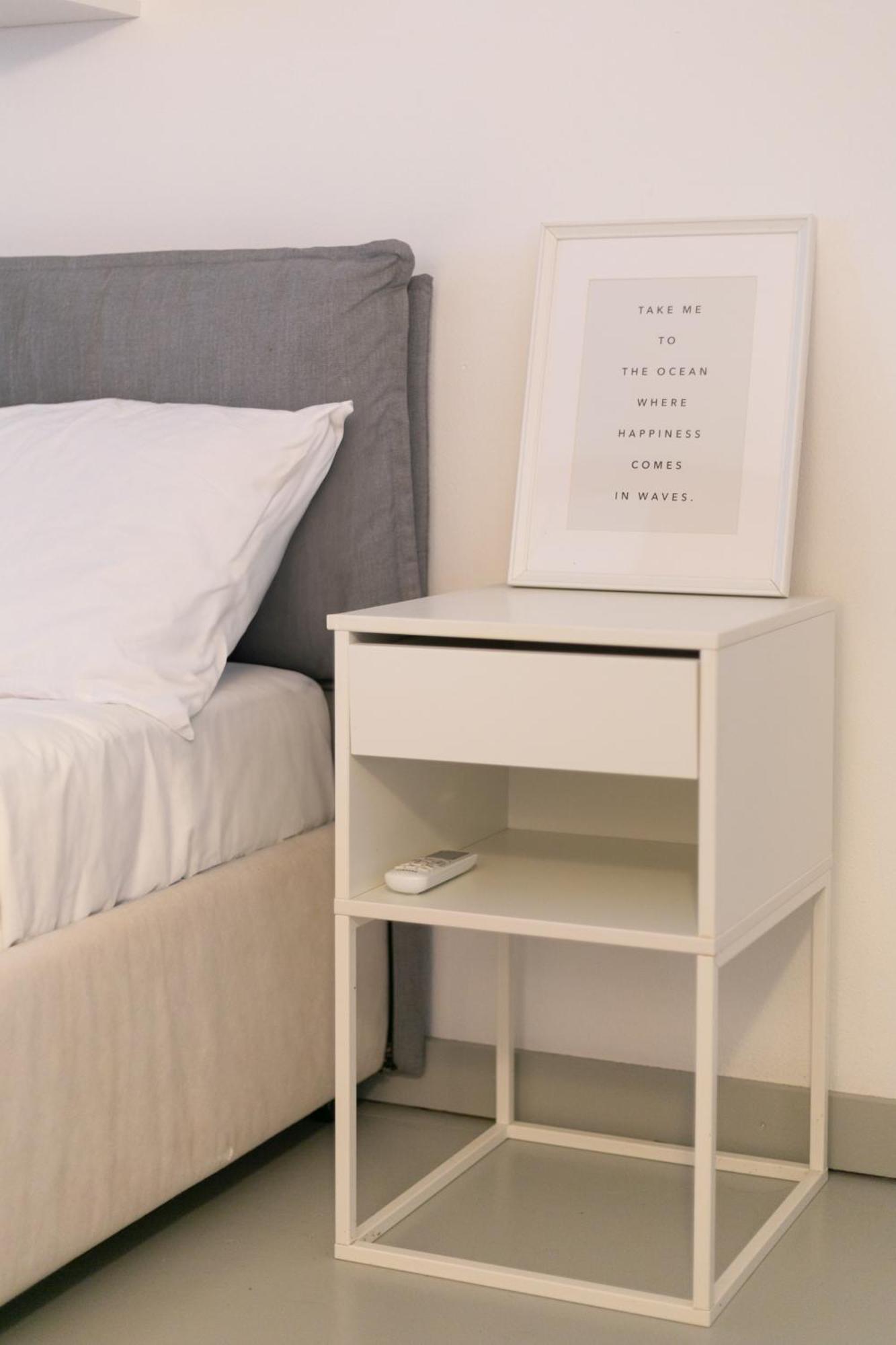 شقة White And Brown Exclusive Loft With Terrace - Free Parking - M2 Station ميلان المظهر الخارجي الصورة
